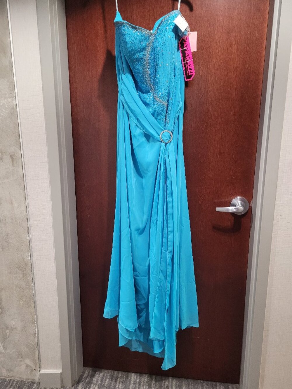 Mori Lee Paparazzi AP7009 Size 18 Turquoise Blue Prom Dress